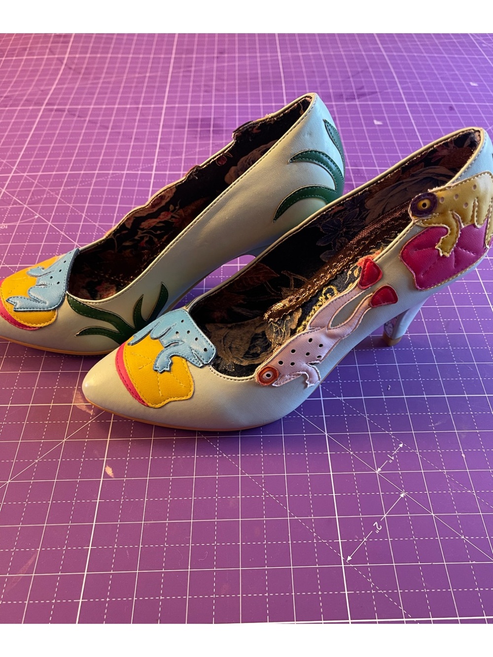 NWOB Irregular Choice Frog Heels Size 38